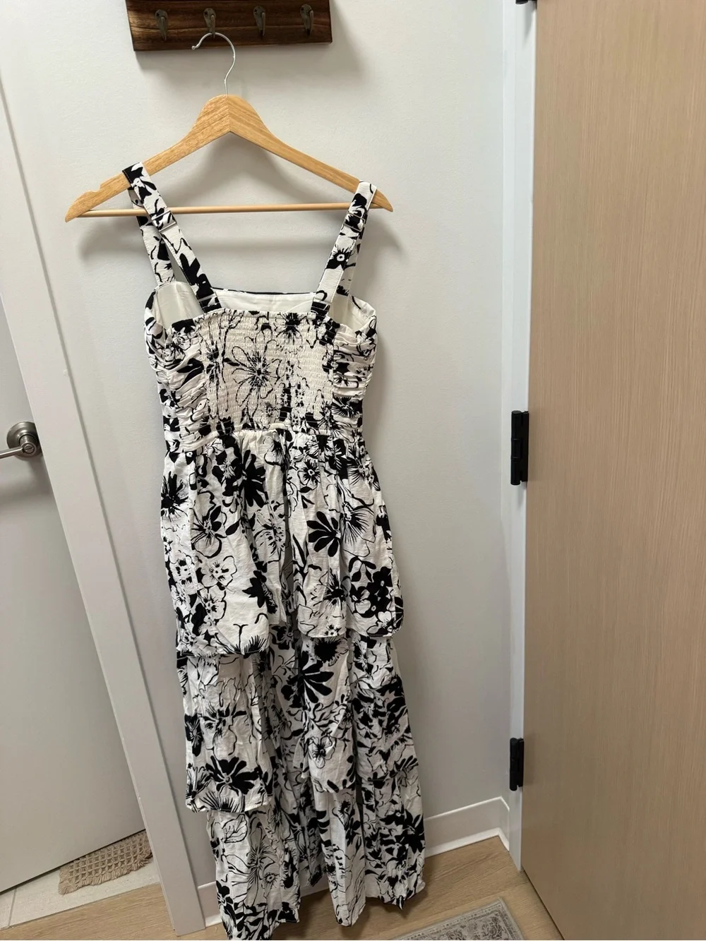 Abercrombie & Fitch Black and White Floral Tiered Maxi Dress